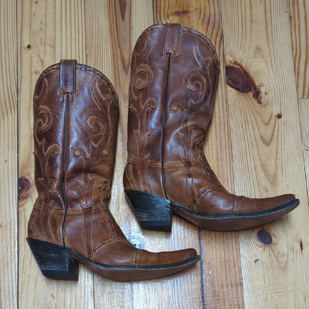 Stetson Leather Heeled Boots